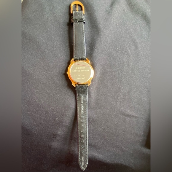 Disney 1994 Mickey Watch and Pin Set, Numbered, Limited Edition, Collectible - Picture 14 of 16